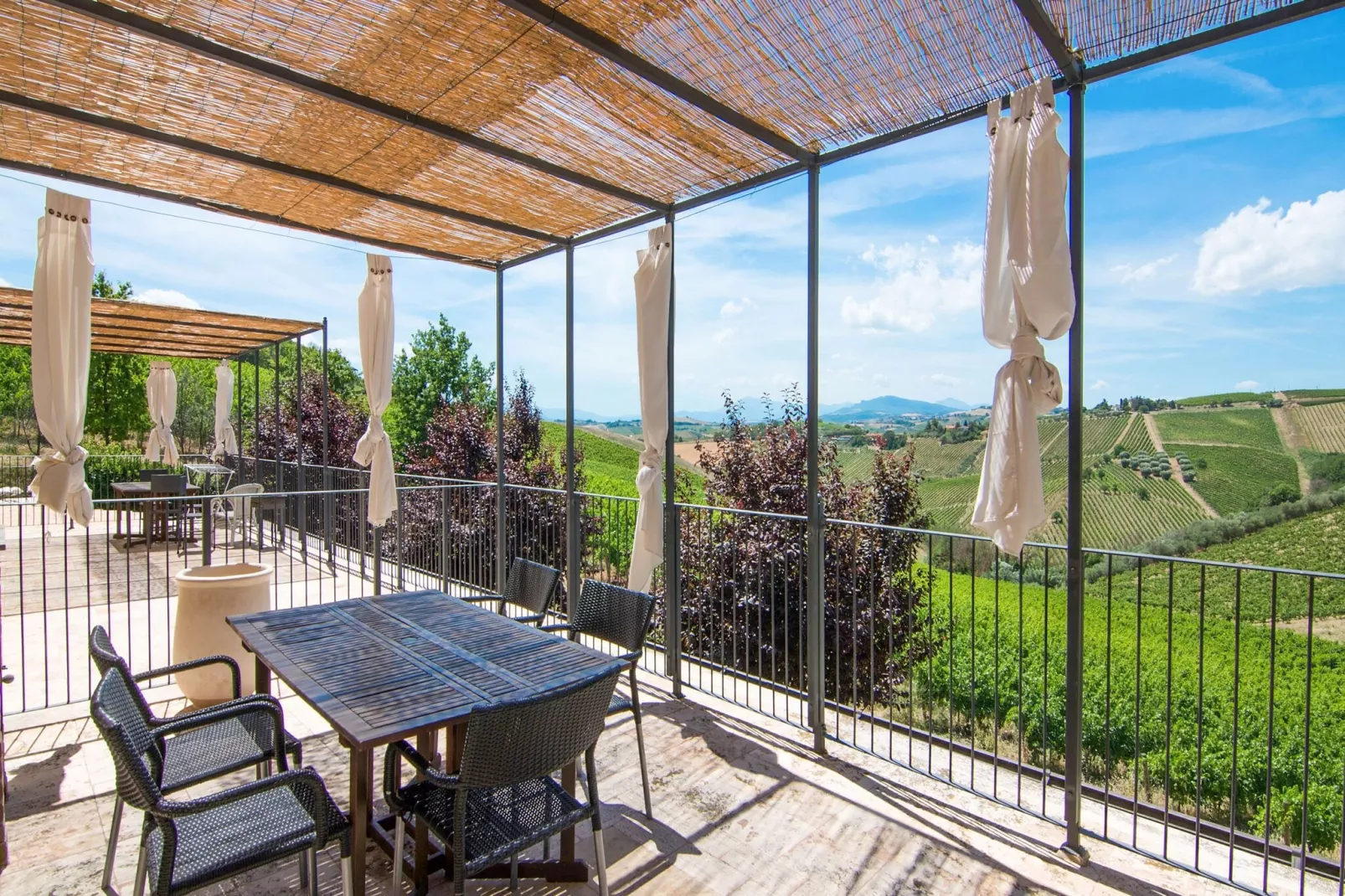 Liquirizia-Terrace balcony