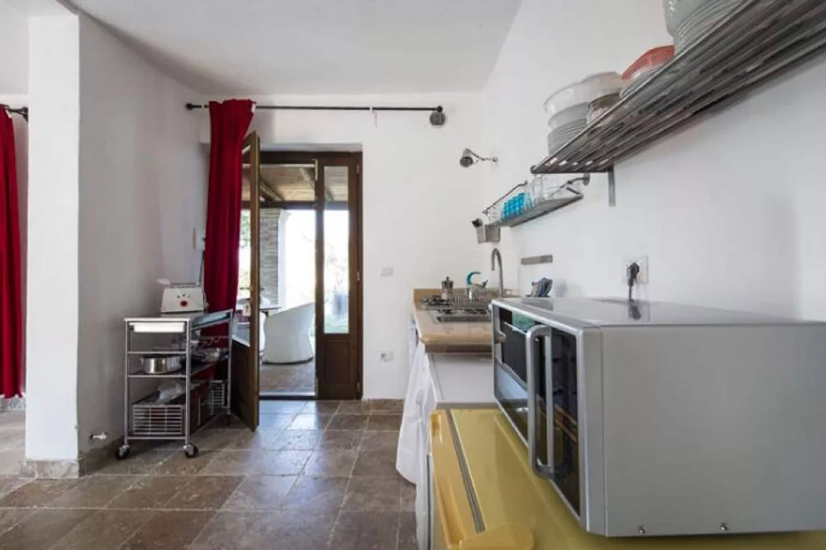 Ortica Studio-Kitchen