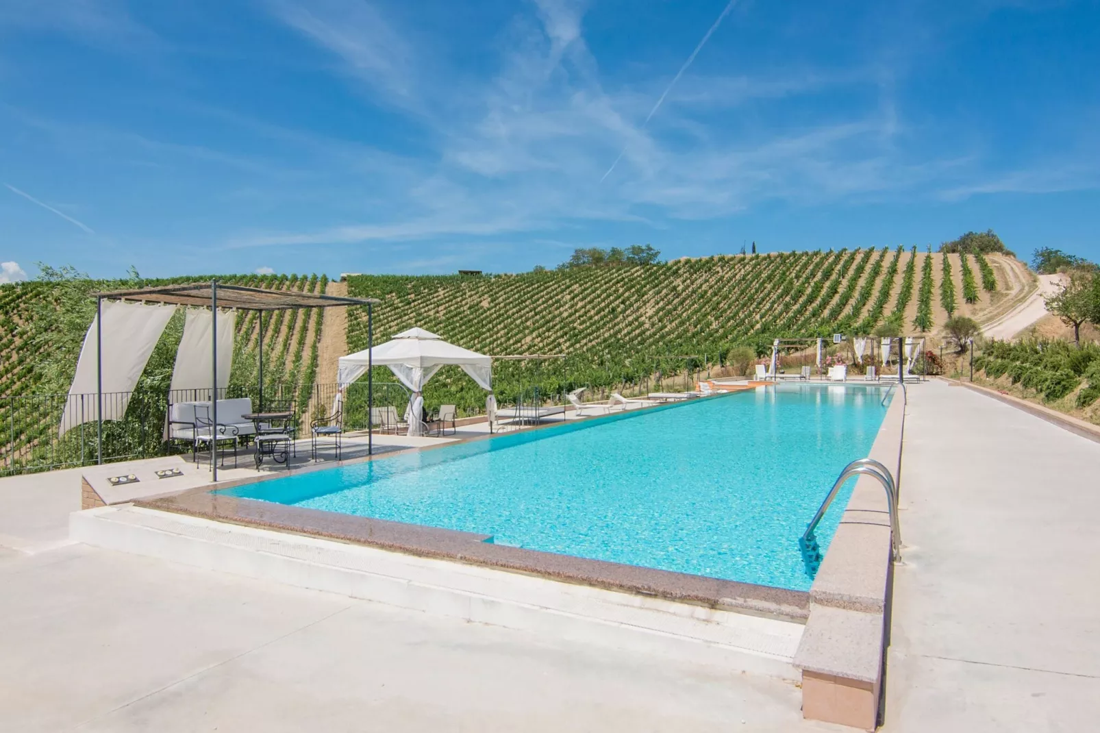 Menta-Pool
