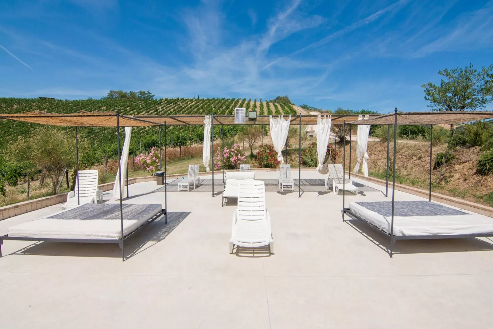 Menta-Terrace balcony
