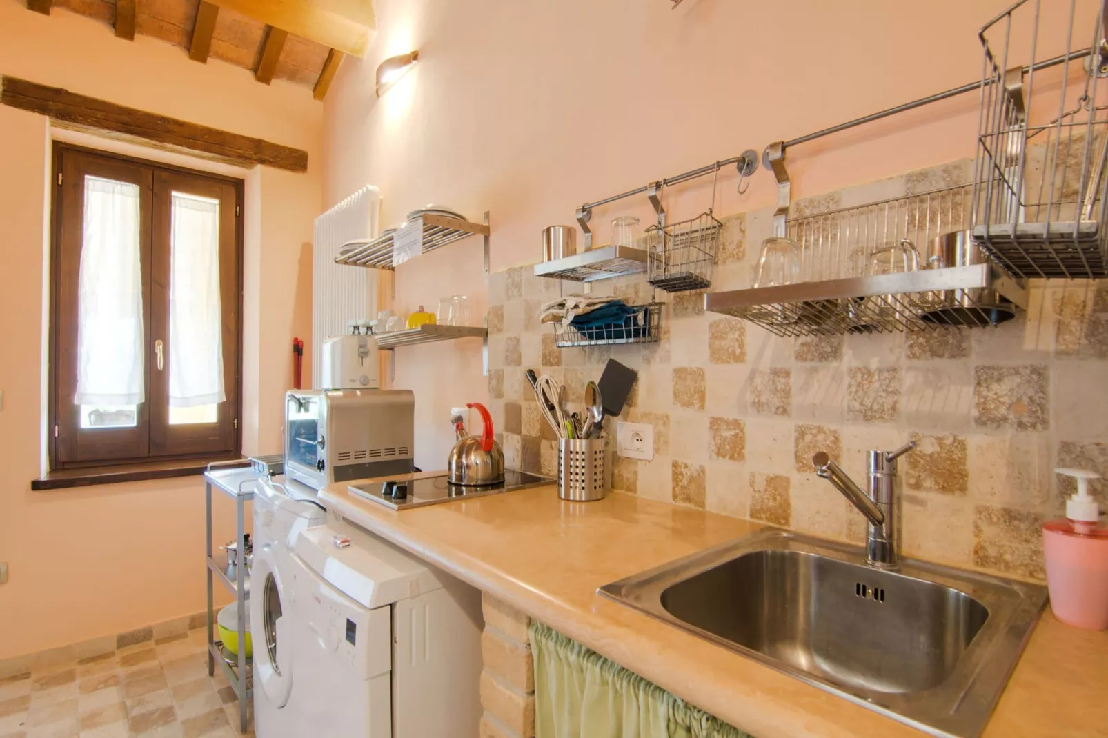Gardenia-Kitchen