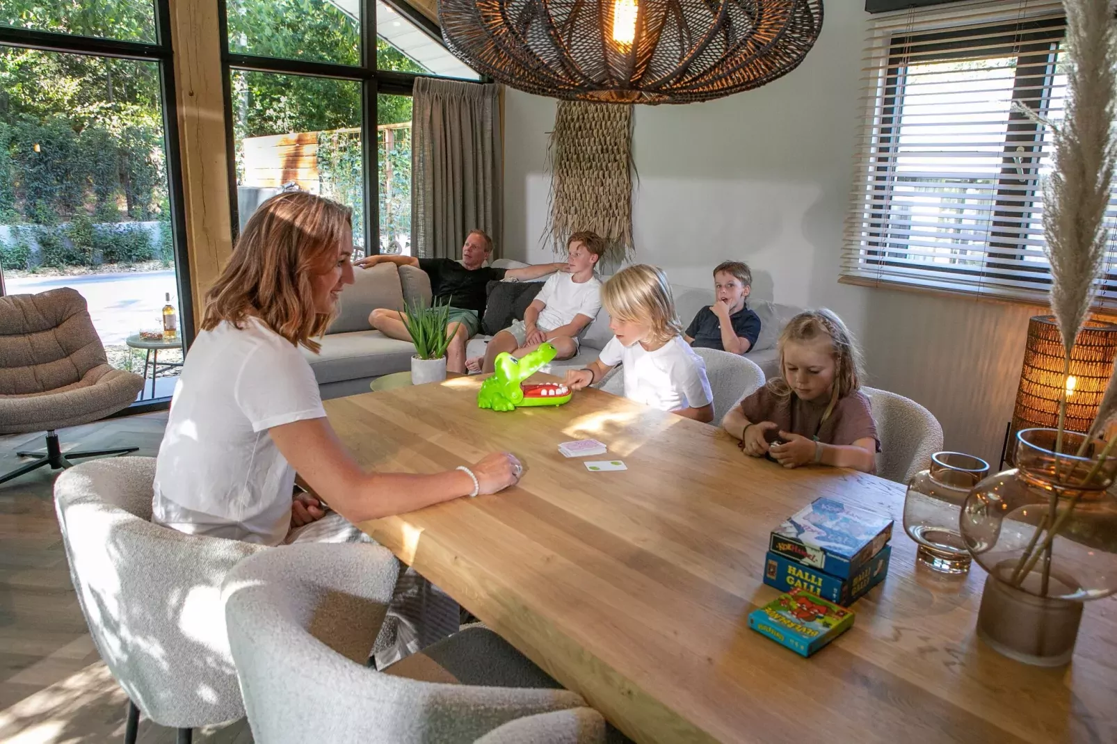 Vakantiepark De Thijmse Berg 19-Living room