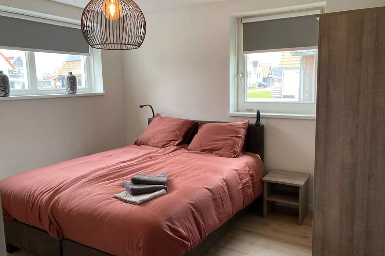 De Zeemeeuw Huis Nr 54-Bedroom