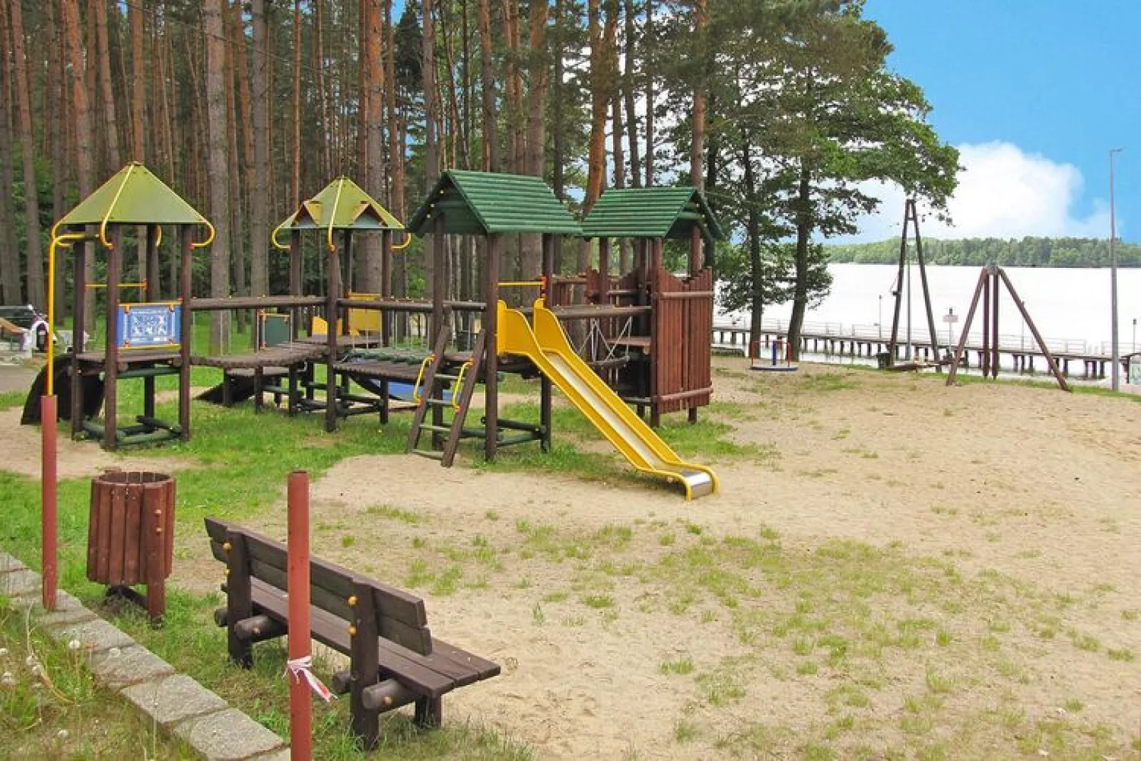 Holiday home Kretowiny FH 5 Pers plus Baby-Gardens summer