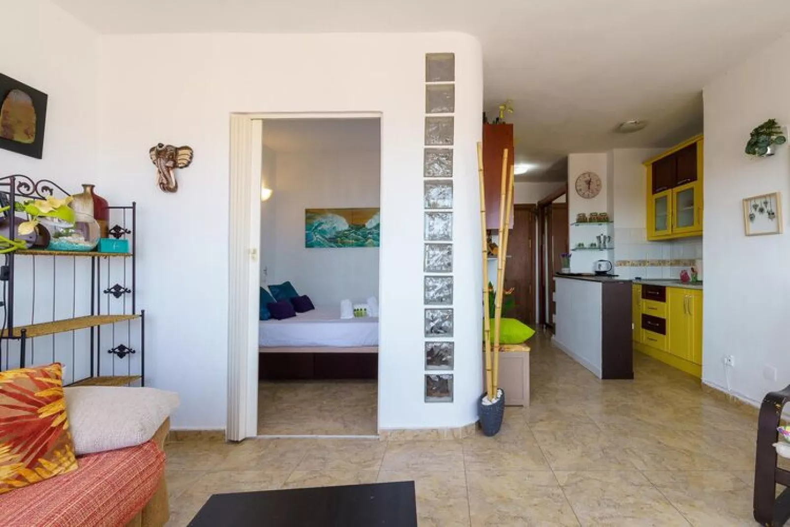 CT 185 - Six Colors Torremolinos-Living room