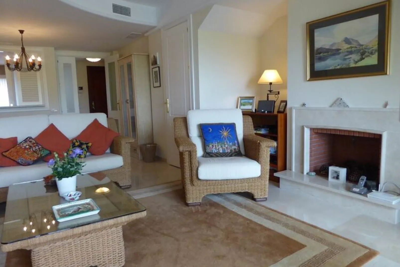 Golfers Heaven CT 124-Living room