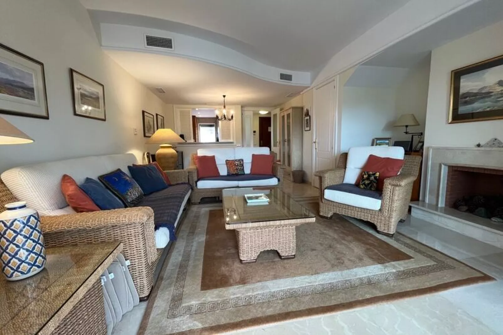 Golfers Heaven CT 124-Living room