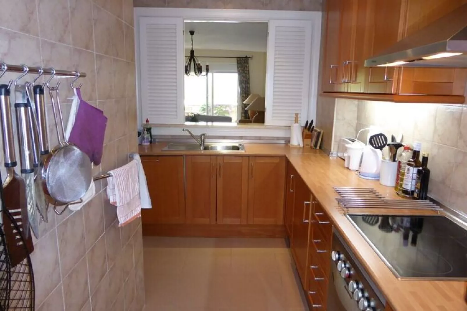Golfers Heaven CT 124-Kitchen