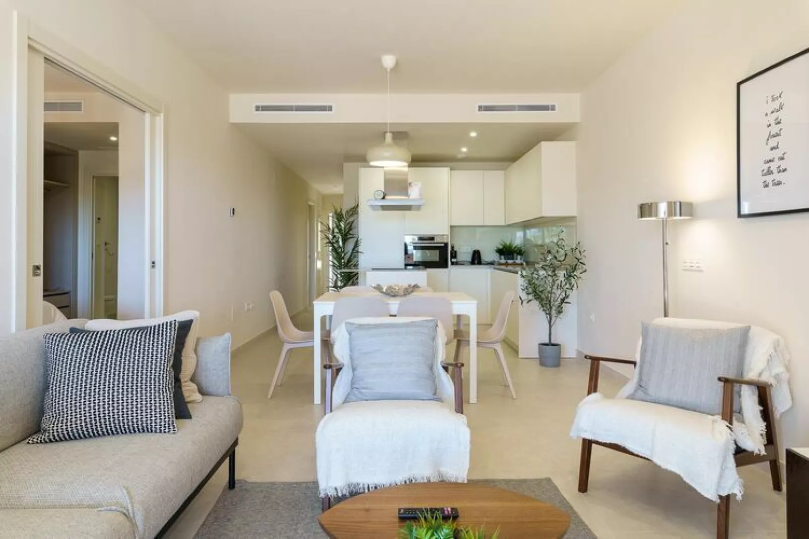 CT 158 - Lotus Jardinana-Living room