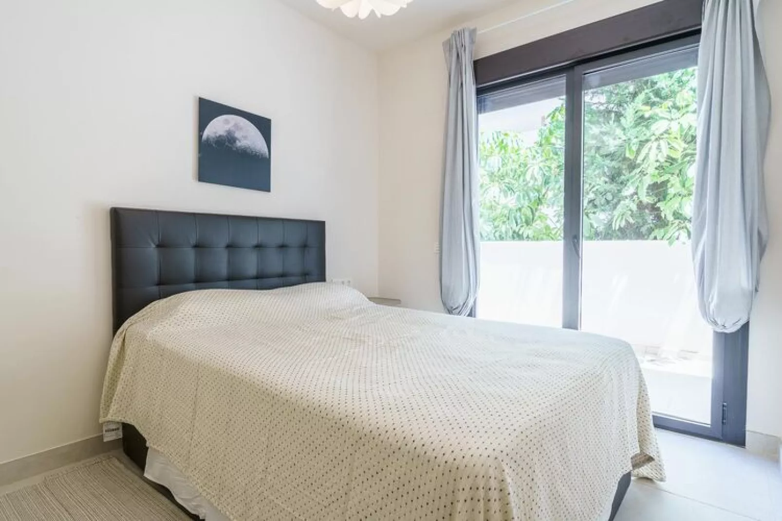 CT 158 - Lotus Jardinana-Bedroom
