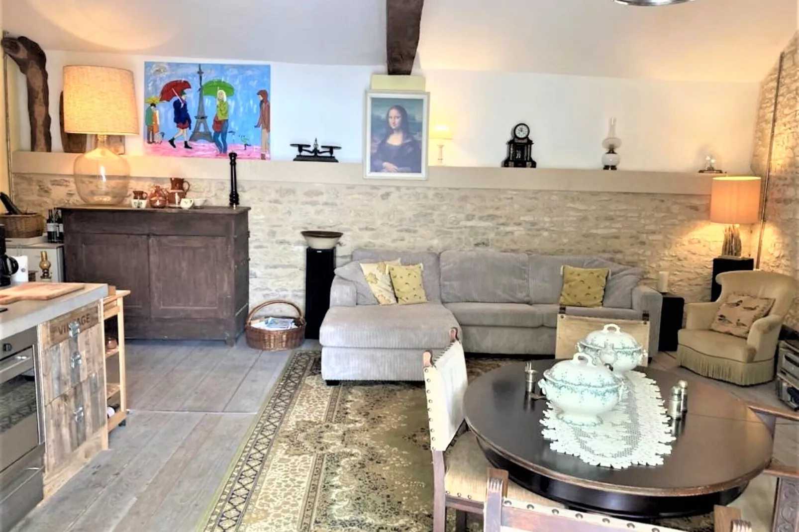 La Bergerie-Salon