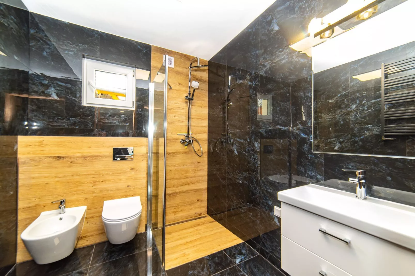 Domek LUX Jarosławiec-Bathroom