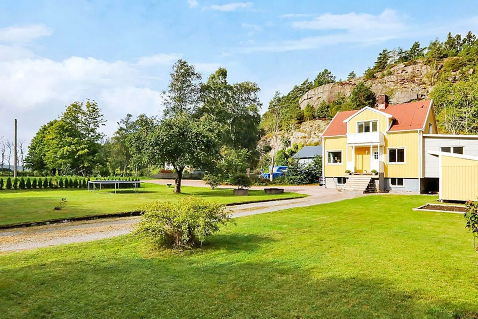 6 person holiday home in LYSEKIL
