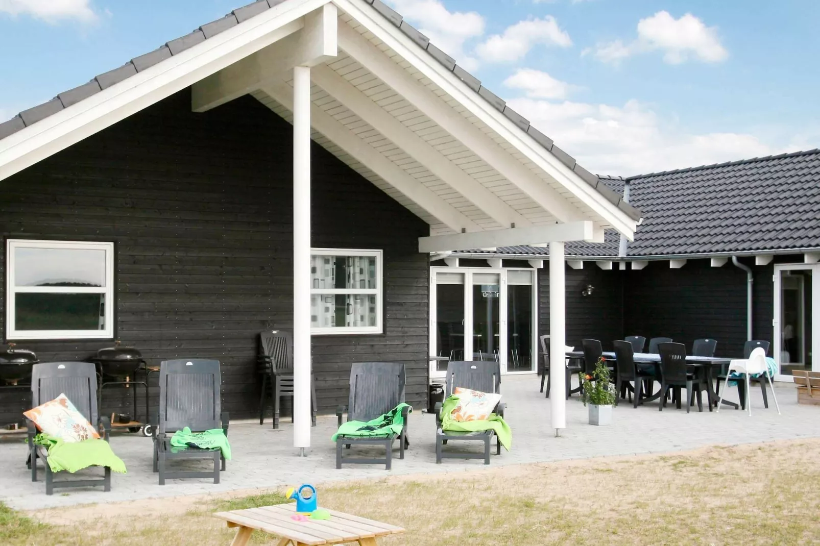 Luxury Pool Retreat - By Traum Ferienwohnungen-Outdoor