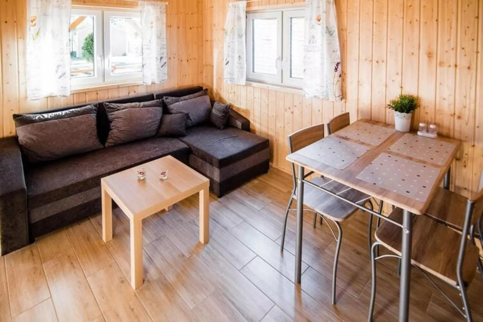 Ustecka Osada 45m2-Living room