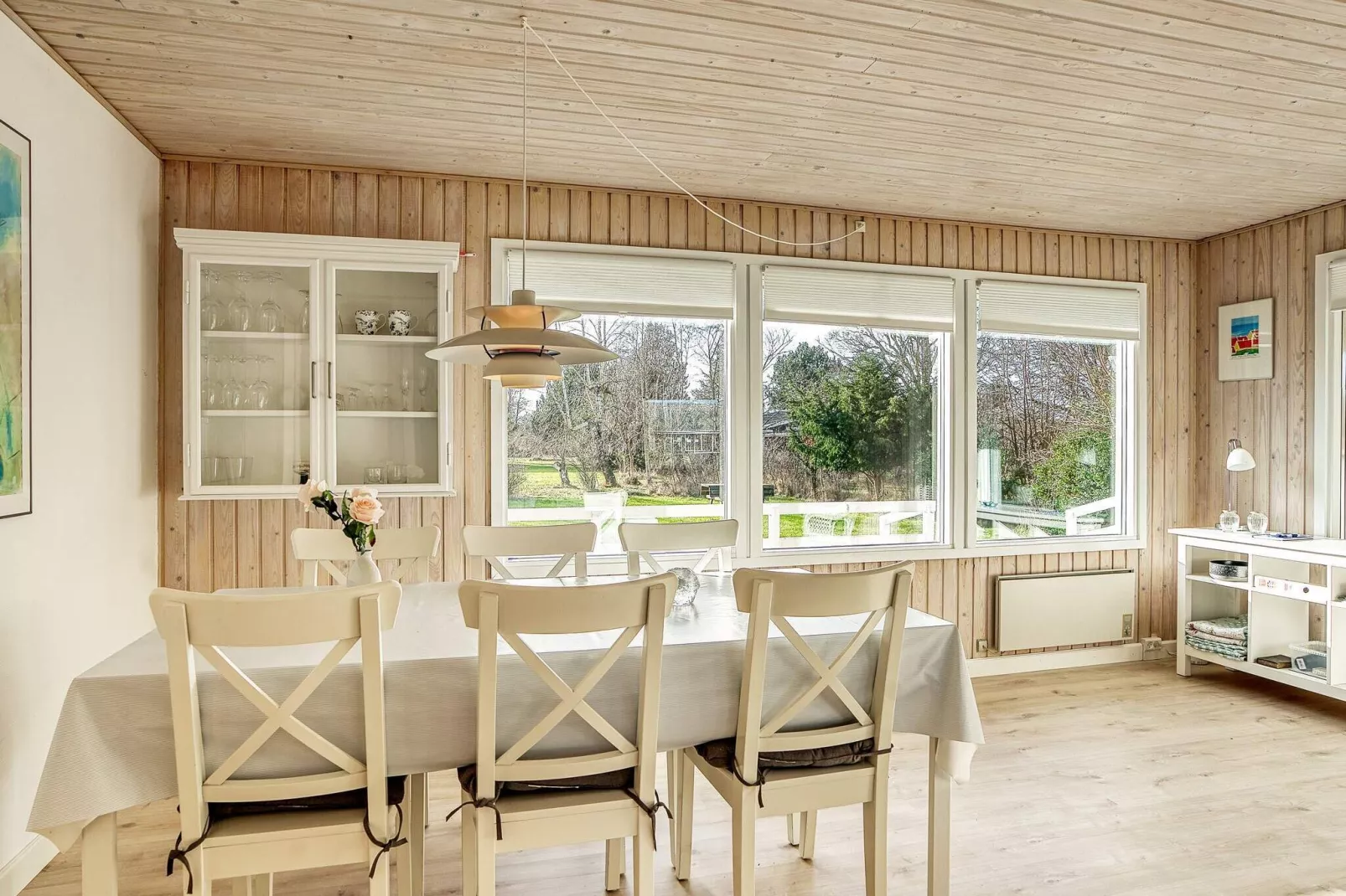 Tranquil Oasis in Hummingen-By Traum-Indoor