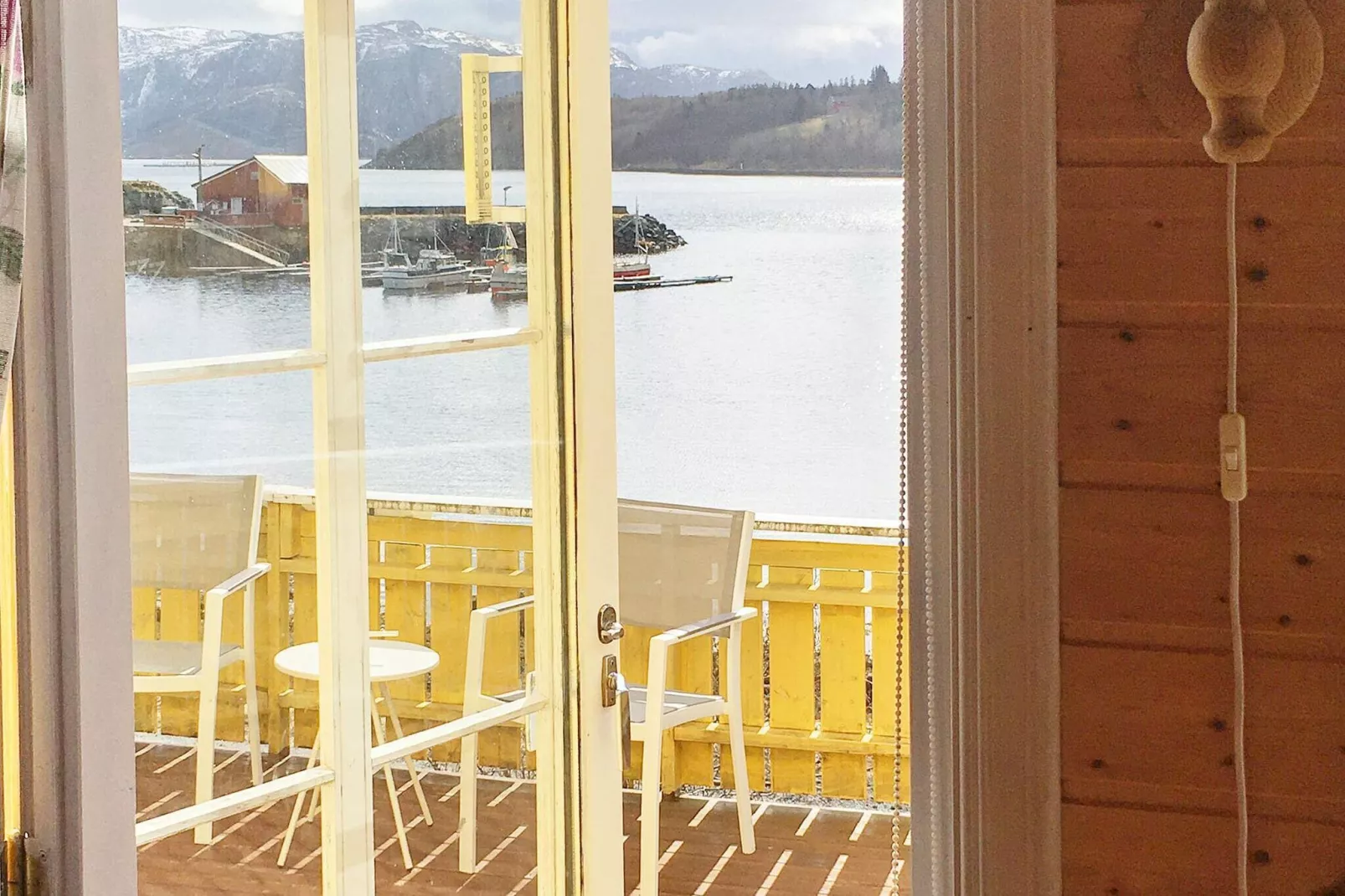 6 person holiday home in Naustbukta-By Traum-Not tagged