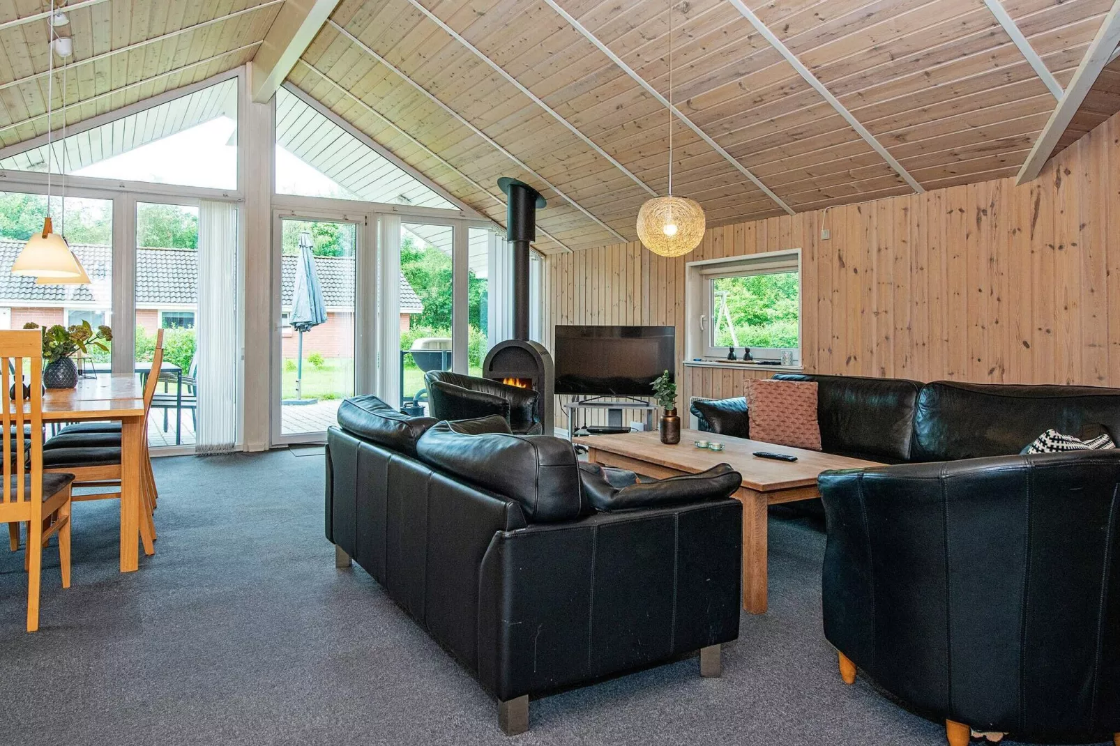 8 person holiday home in Oksbøl-By Traum-Indoor