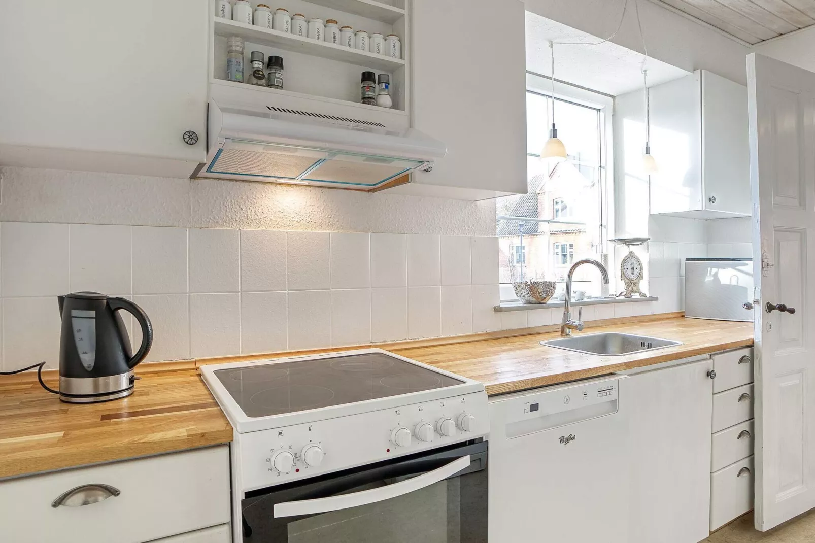5 person holiday home in Bandholm-Indoor