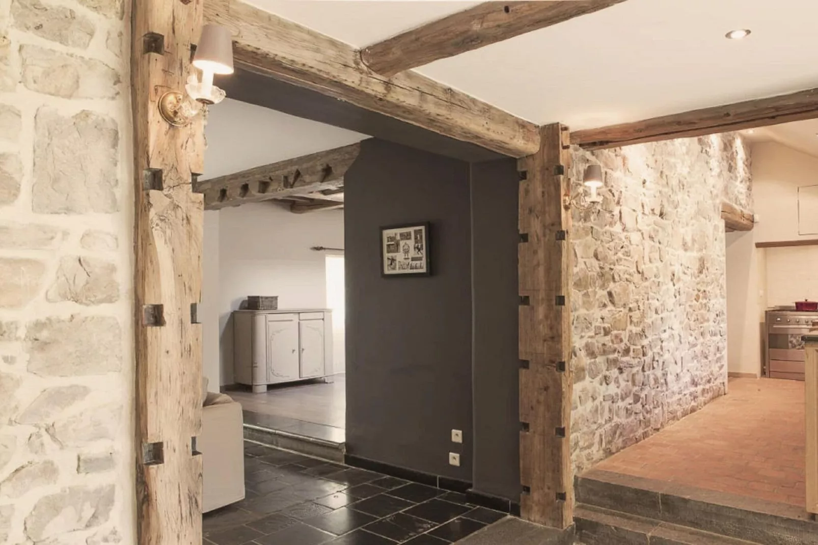 Au Milieu De Nulle Part-Reception hall