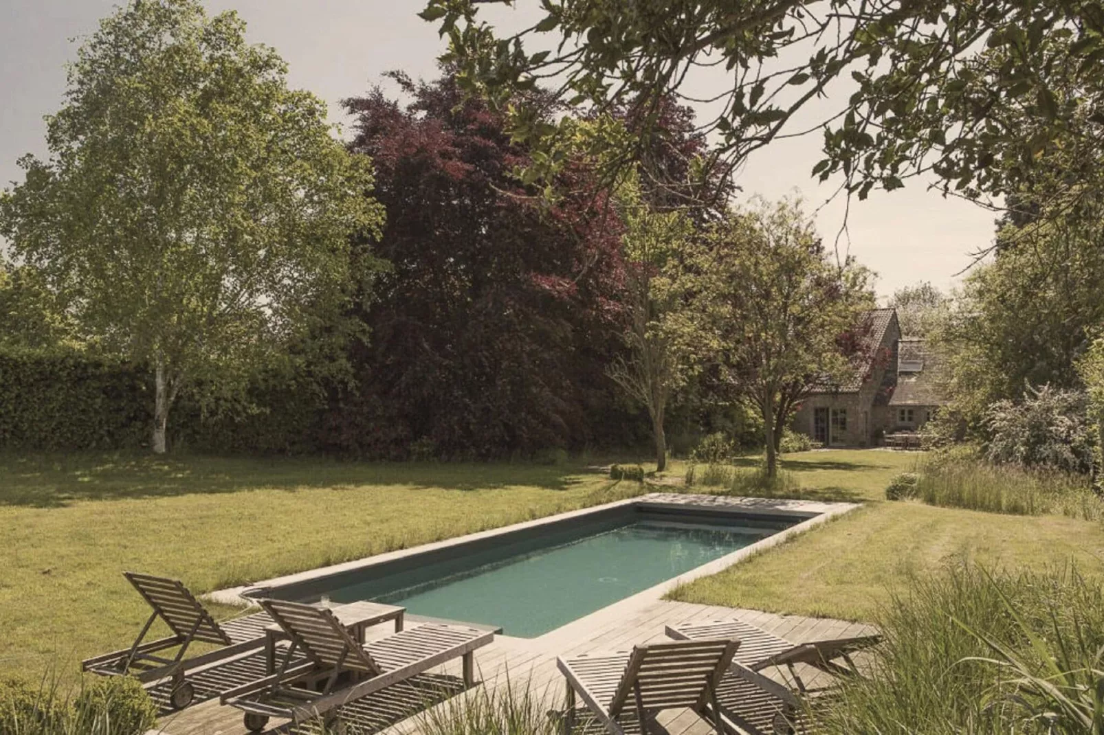 Au Milieu De Nulle Part-Gardens summer