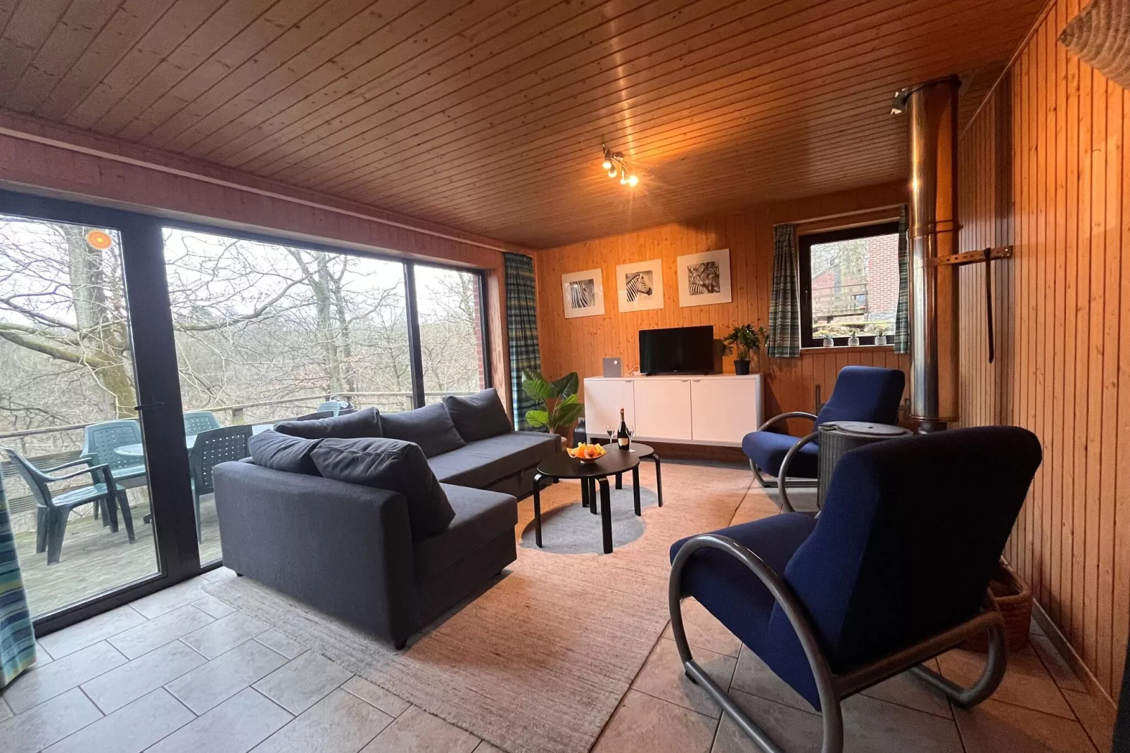 Kangourou 12-Living room