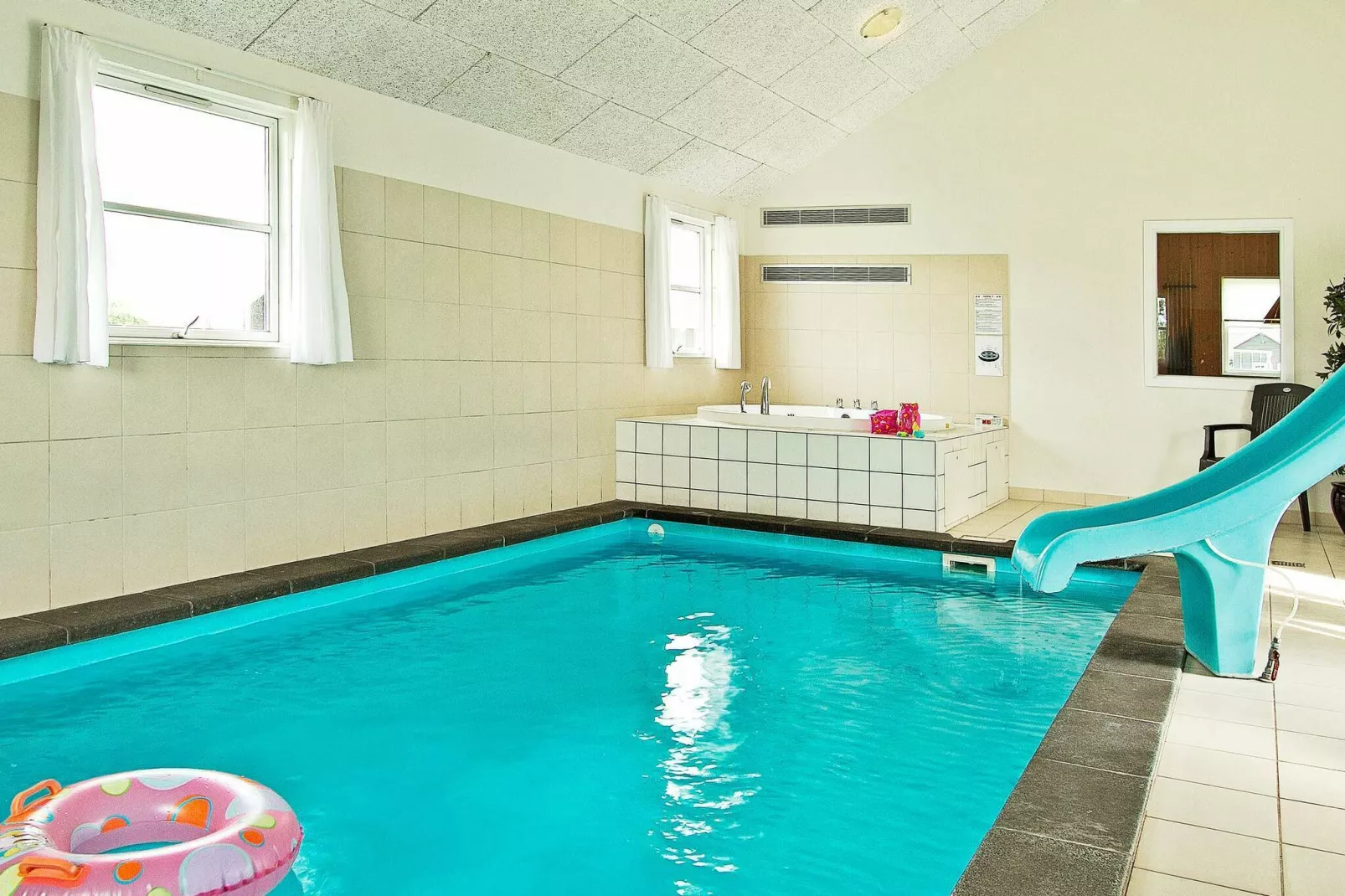 Maison de vacances pour 24 a Idestrup-Piscine