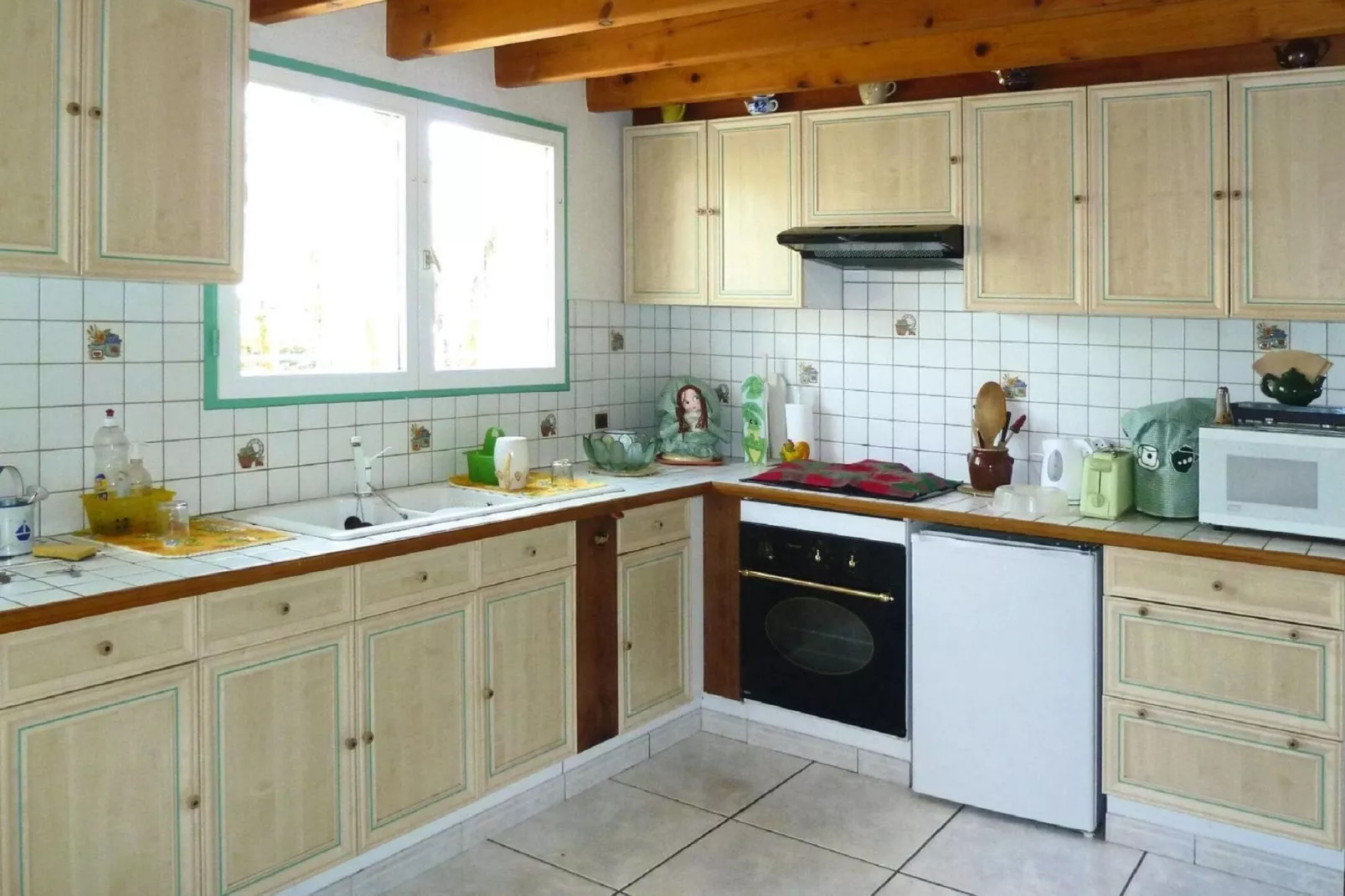 Holiday home Grayan-et-l'Hôpital-Cuisine