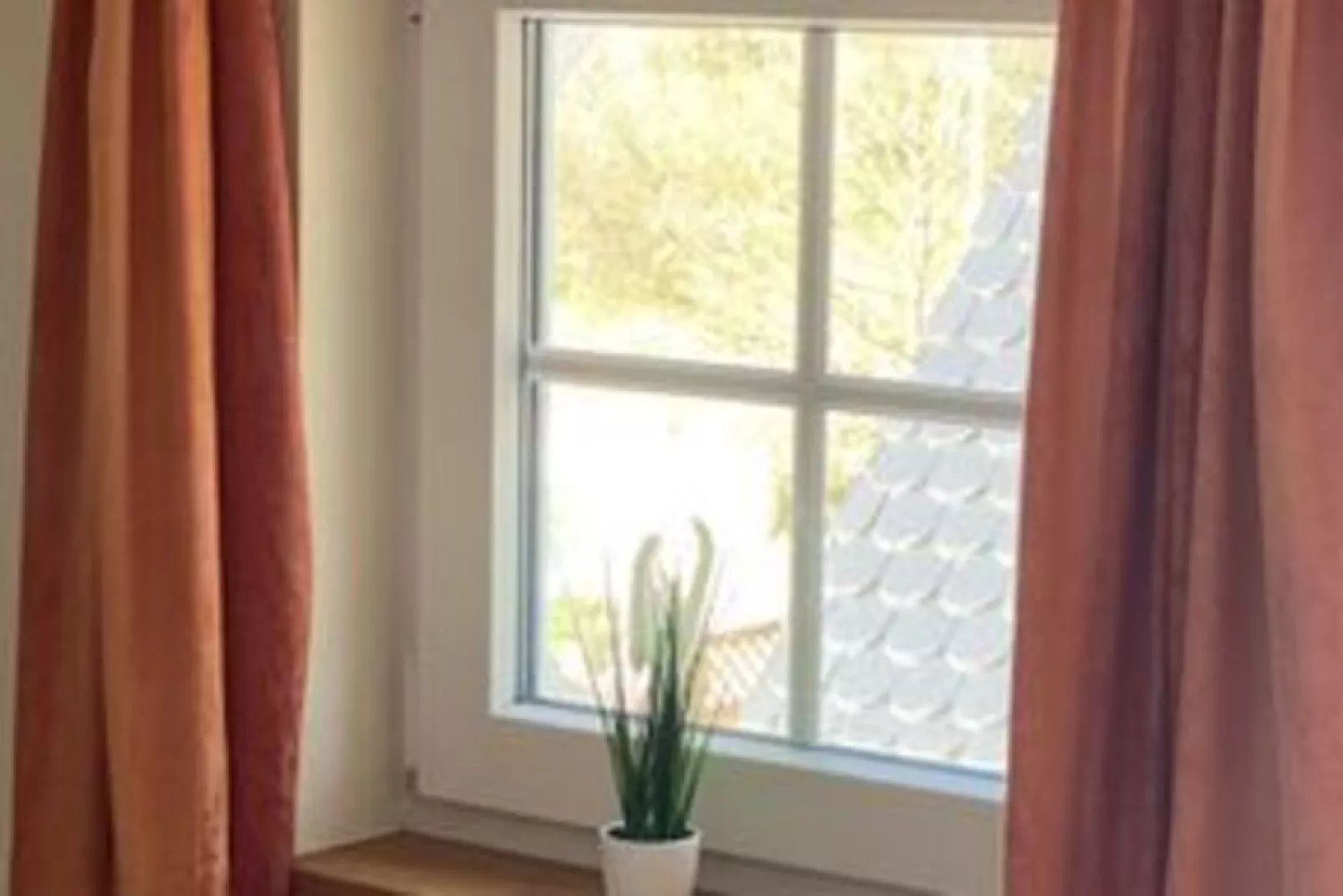 DHH Bernsteinhaus links-Bedroom