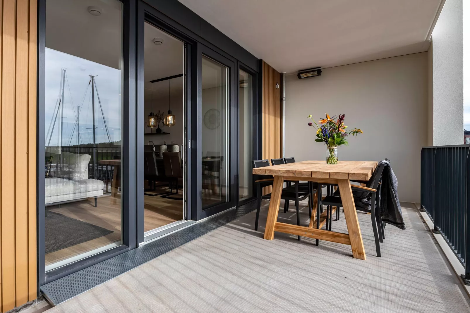 Harbour Loft 1i Résidence Marina havenzicht-Terrace balcony