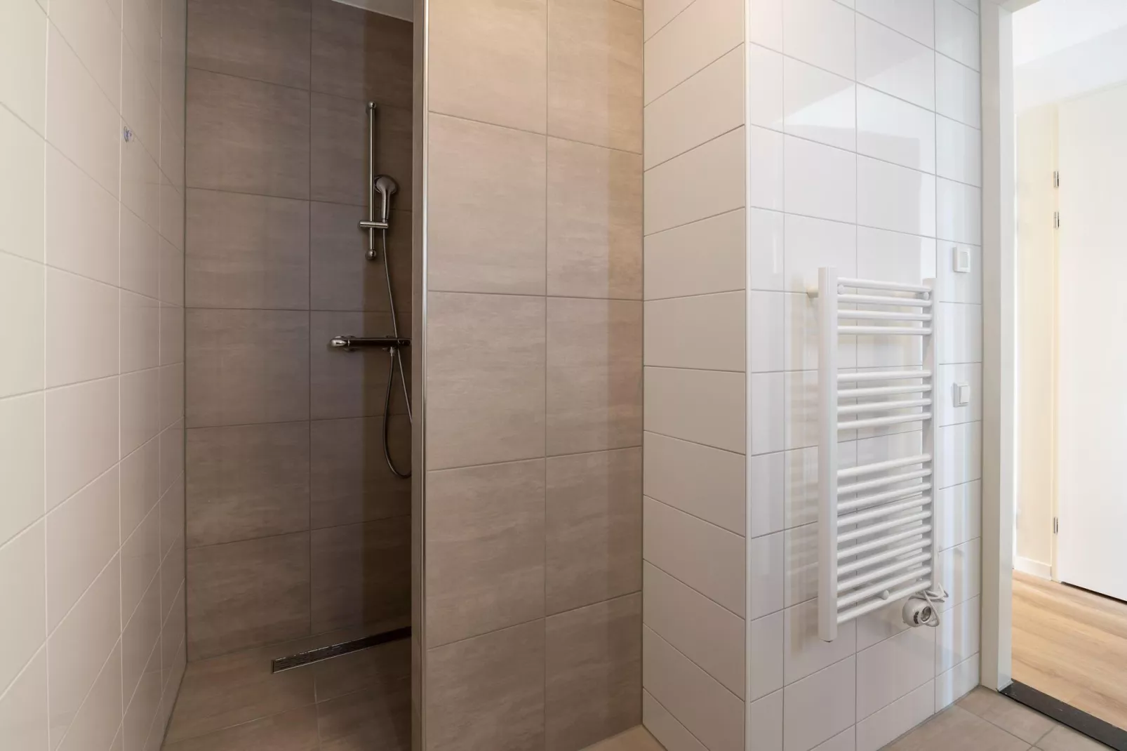 Harbour Loft 1i Résidence Marina havenzicht-Bathroom