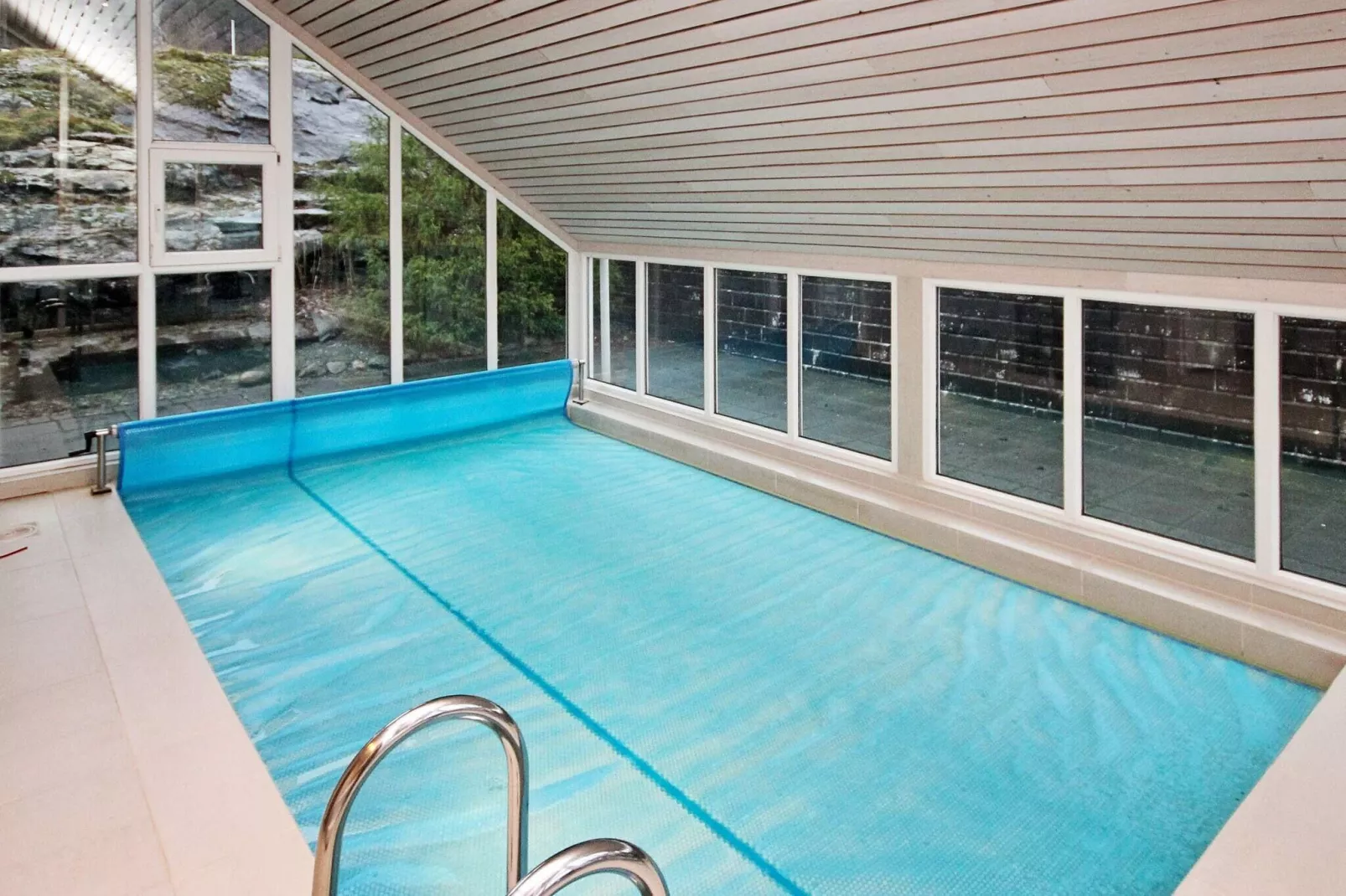 FRØYA 30526-Pool