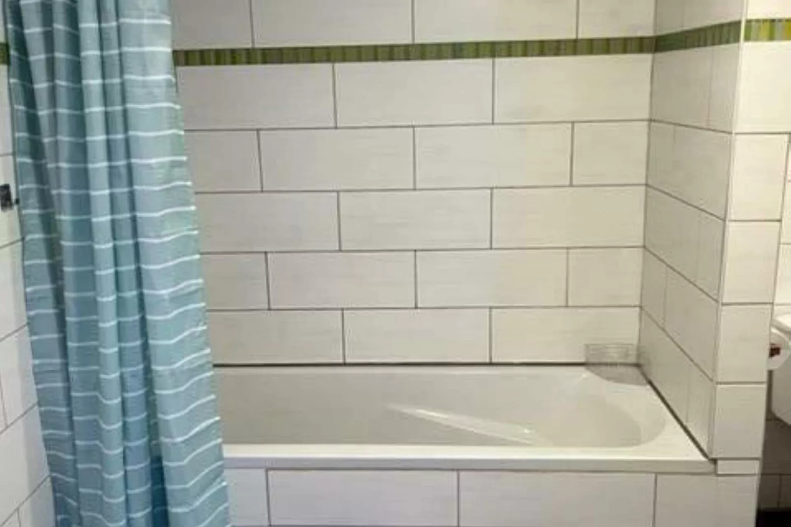 Le Petit Loup de Courtil-Bathroom