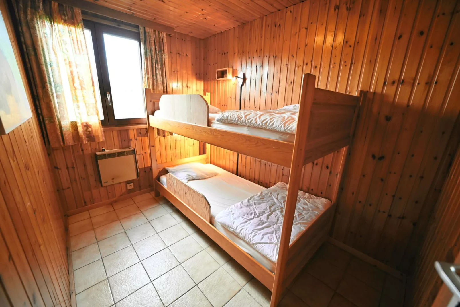 Le Refuge-Bedroom