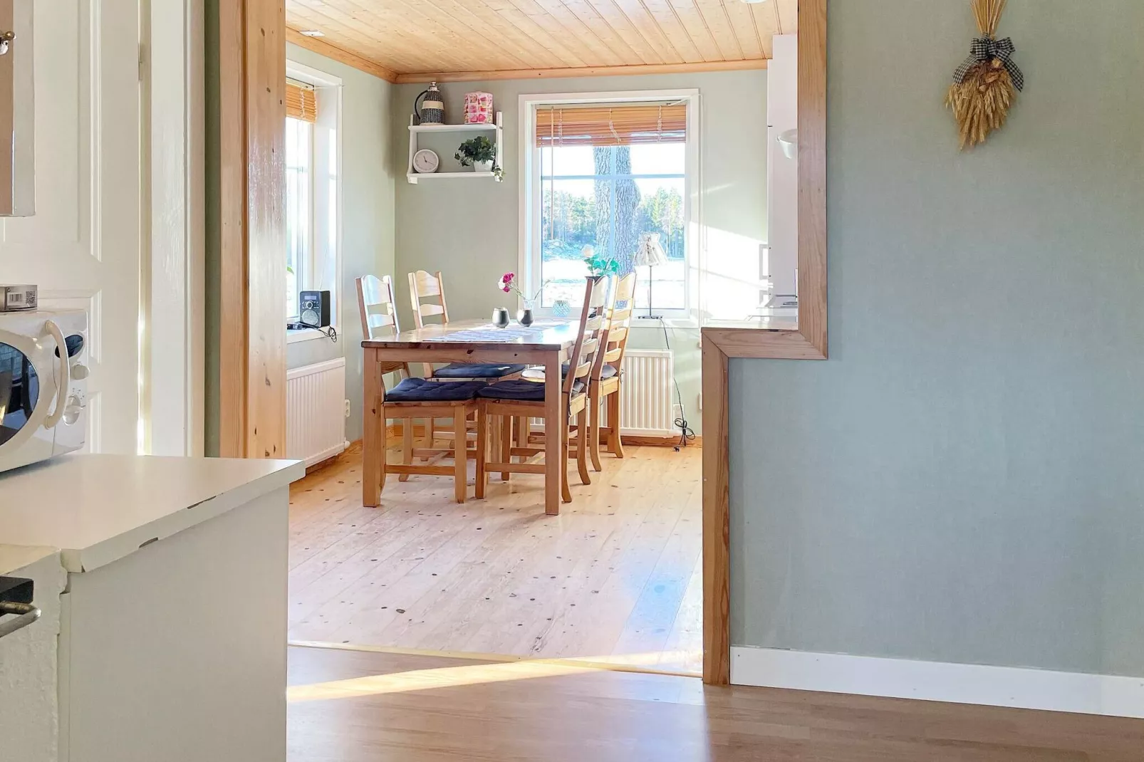 6 person holiday home in LIDKÖPING-By Traum-Indoor