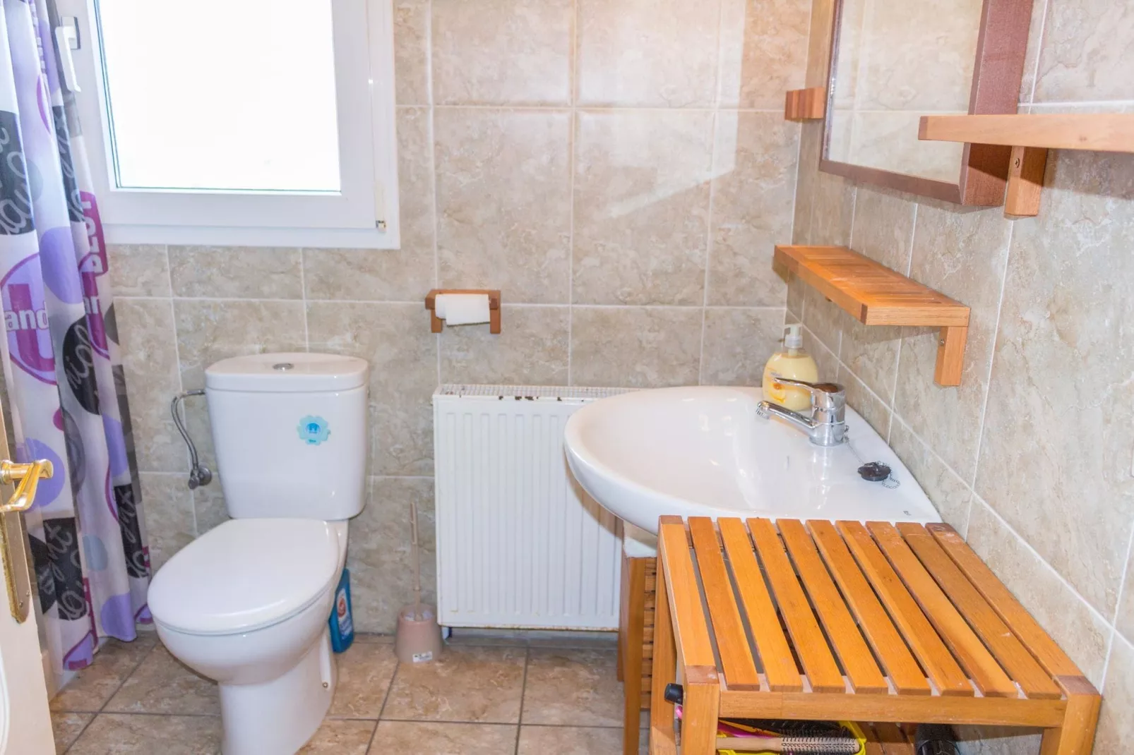 La Caleta-Bathroom