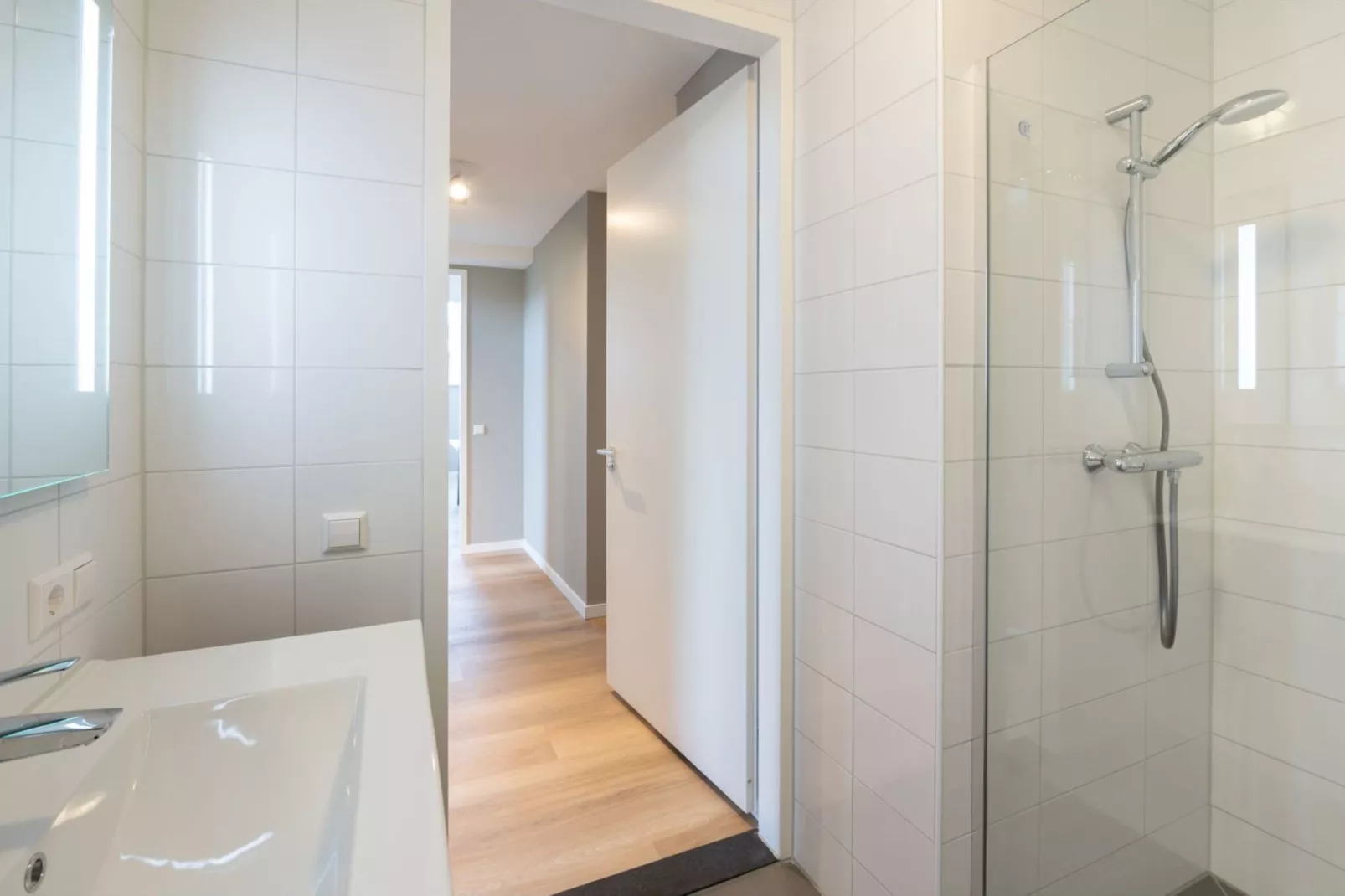 Harbour Loft 2i Résidence Marina polderzijde-Bathroom