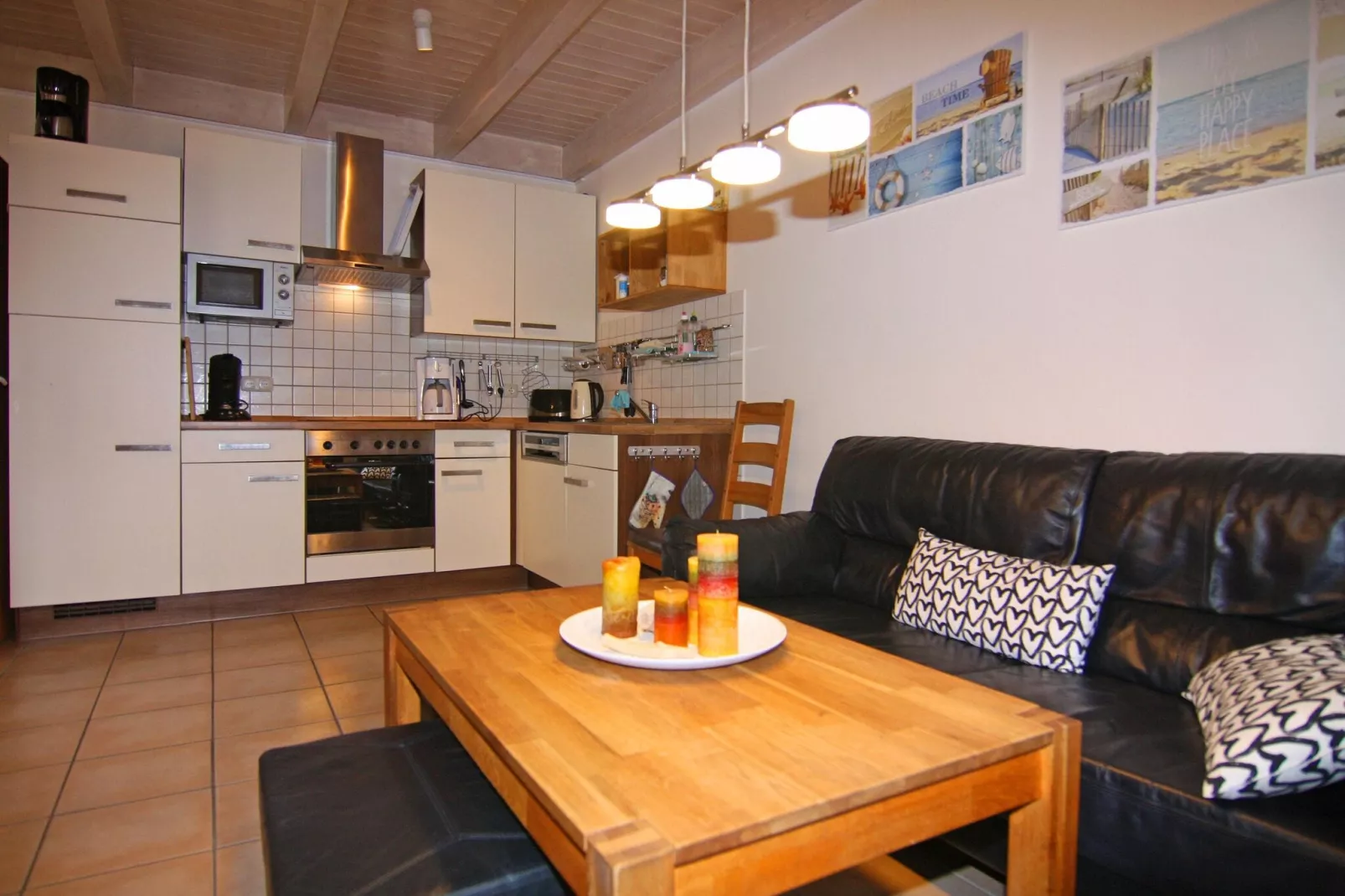 DHH Bernsteinhaus links-Living room
