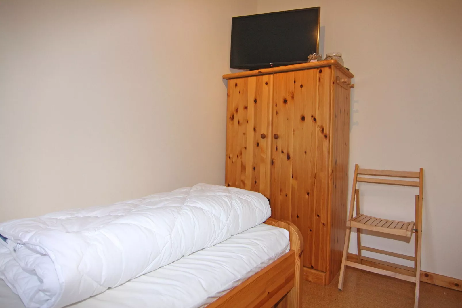 DHH Bernsteinhaus links-Bedroom