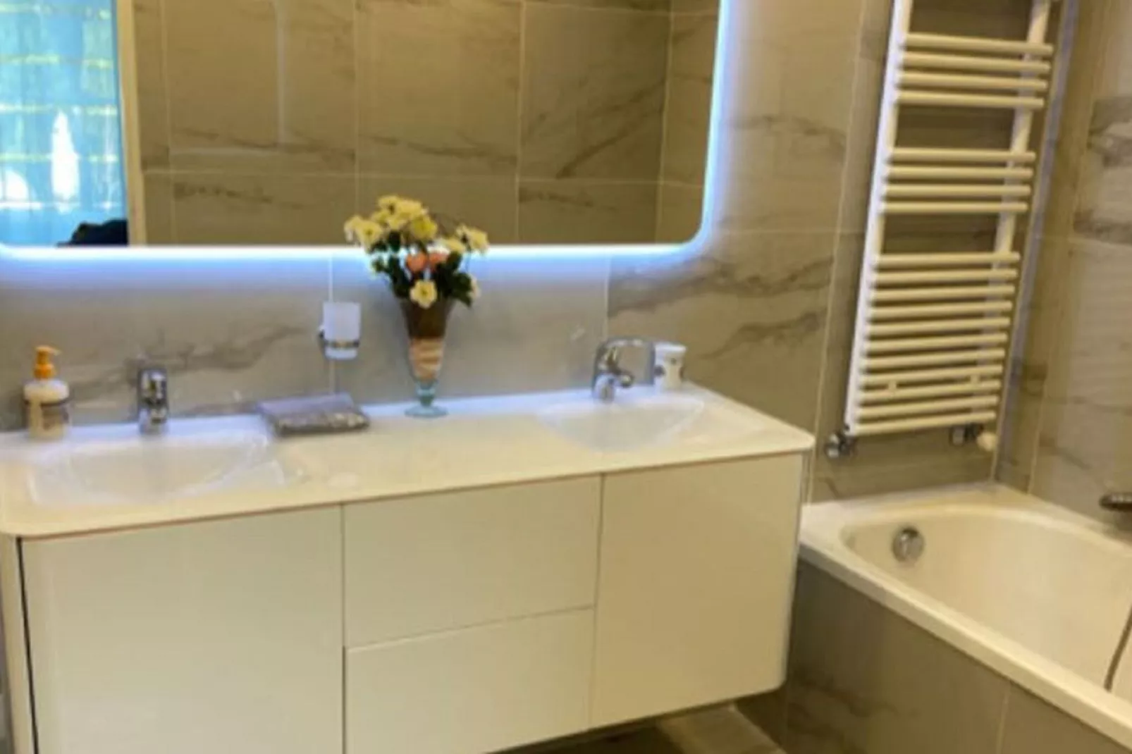 Palmiers-Bathroom