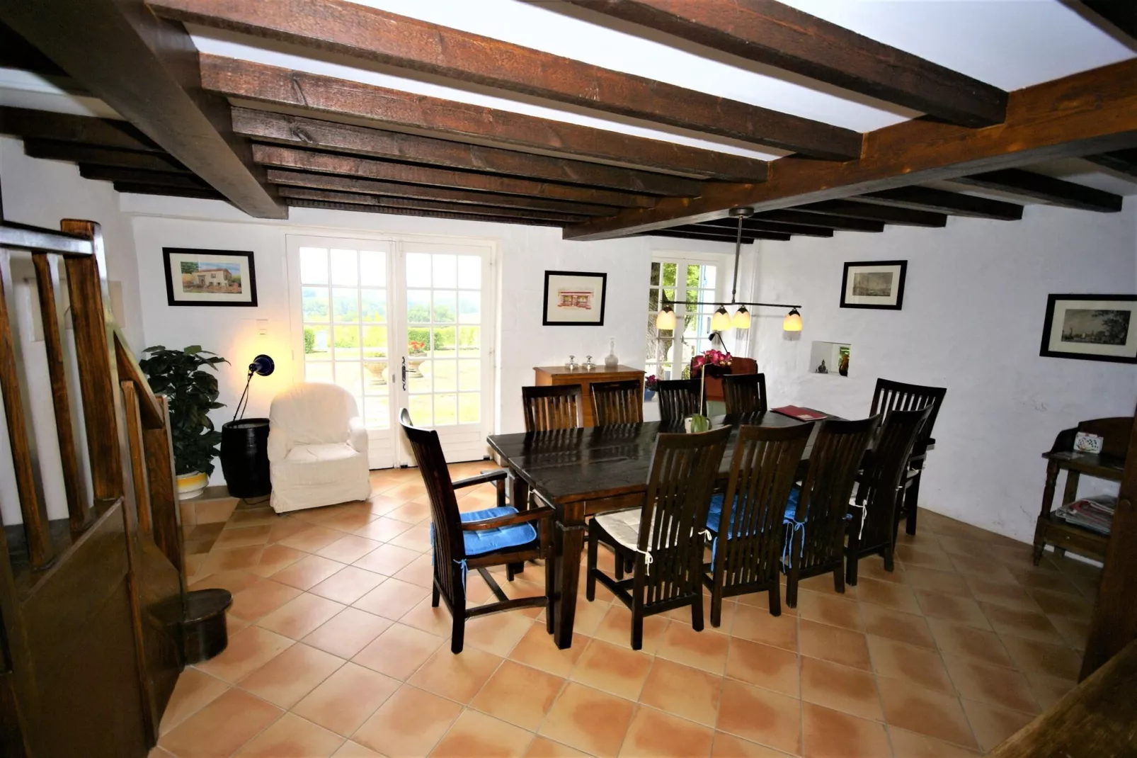 Maison de vacances Lusignac gastverblijf-Dining room