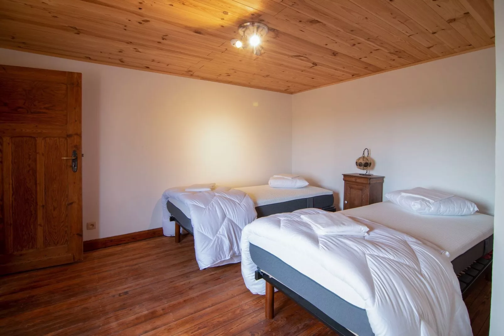 Les Trois Chênes-Bedroom