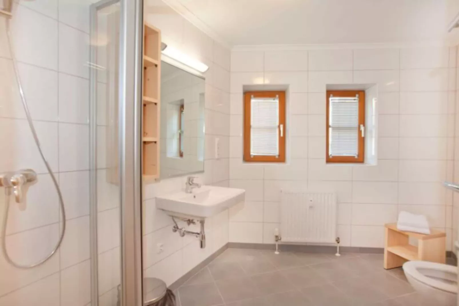 Kirchstubn - Top 6-Bathroom
