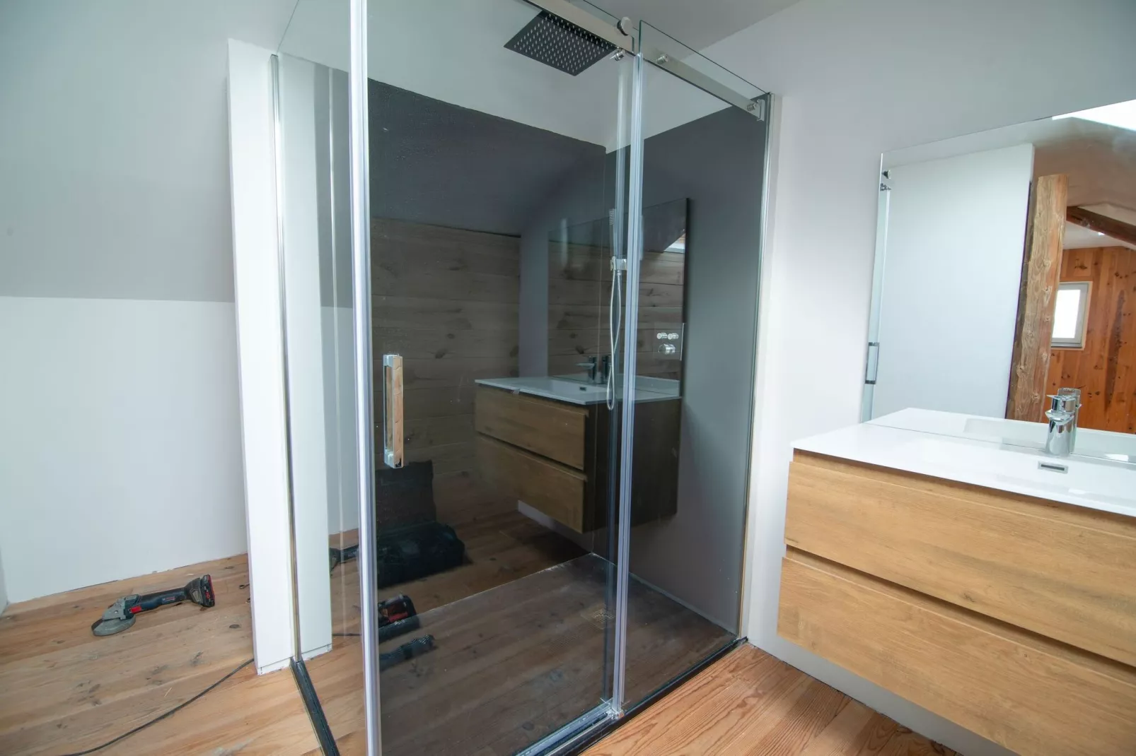 Les Trois Chênes-Bathroom