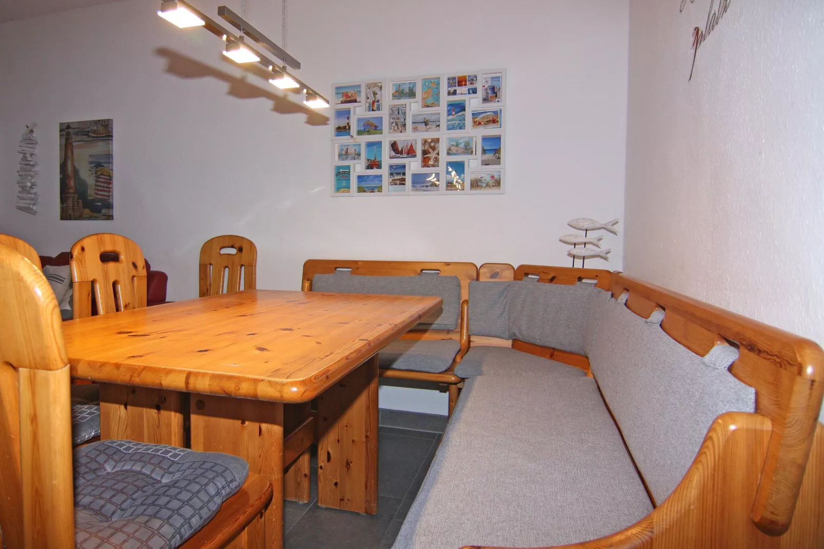4-Raum über 2 Etagen / 105 m² / W 56b DG 7 P-Dining room