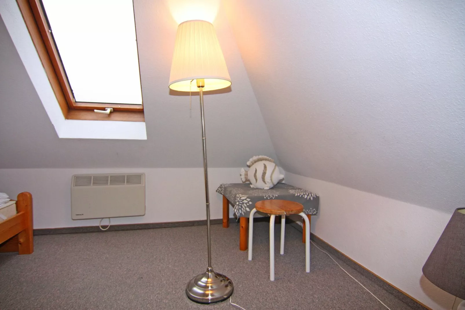4-Raum über 2 Etagen / 105 m² / W 56b DG 7 P-Bedroom