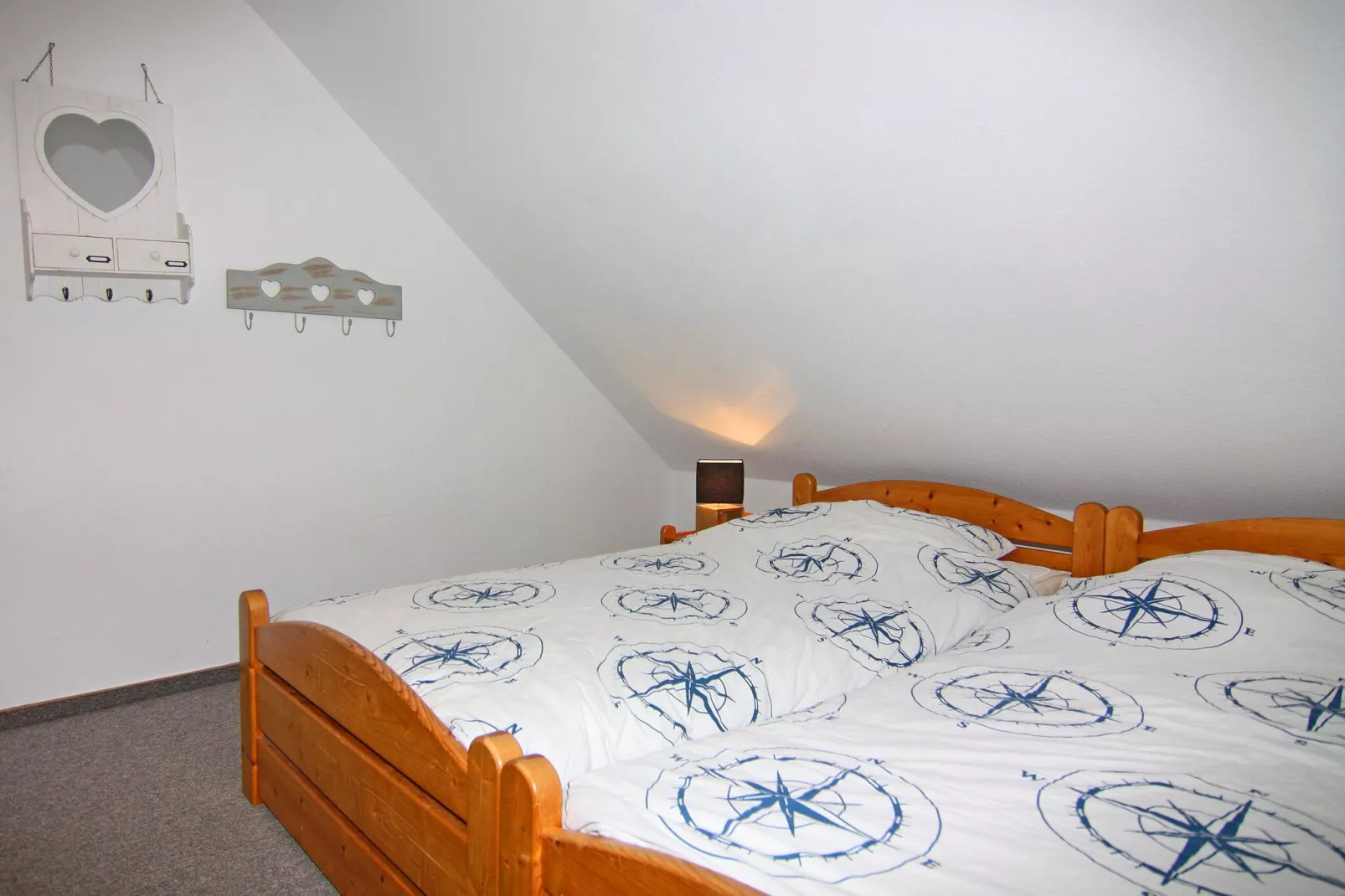 4-Raum über 2 Etagen / 105 m² / W 56b DG 7 P-Bedroom