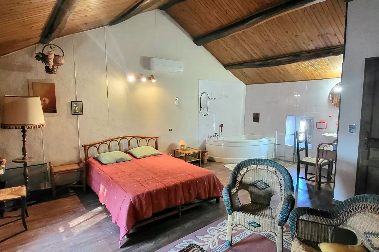 Orange-Bedroom