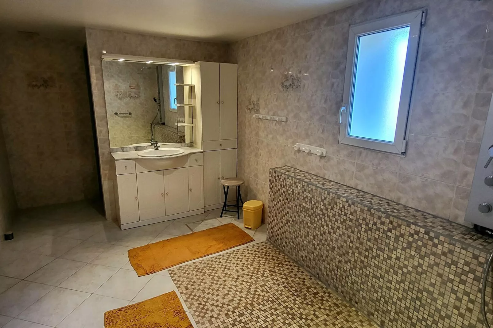 Orange-Bathroom