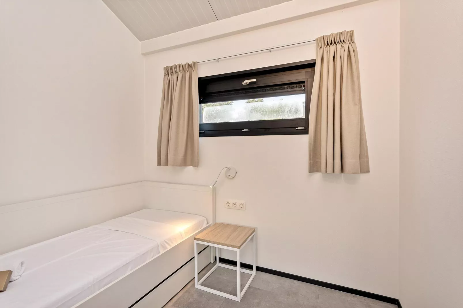 Lakeside Resort Brielle 1-Bedroom